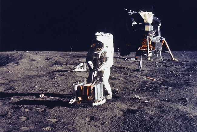 Moon landing air force hot sale 1